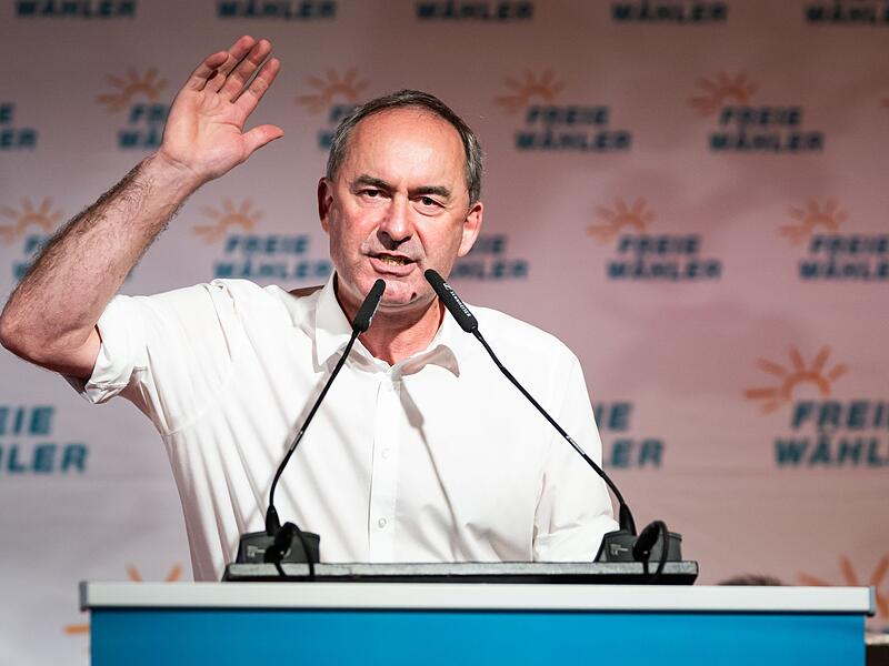 Politischer Frühschoppen auf dem Volksfest Gillamoos