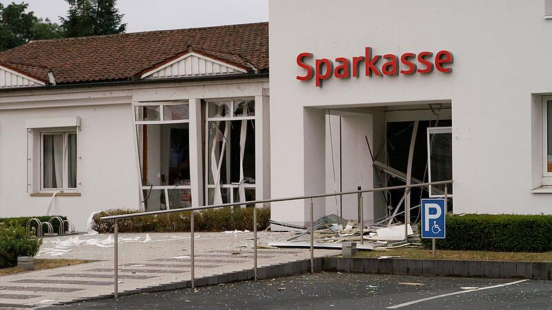 Sparkasse K&uuml;ps Sprengung