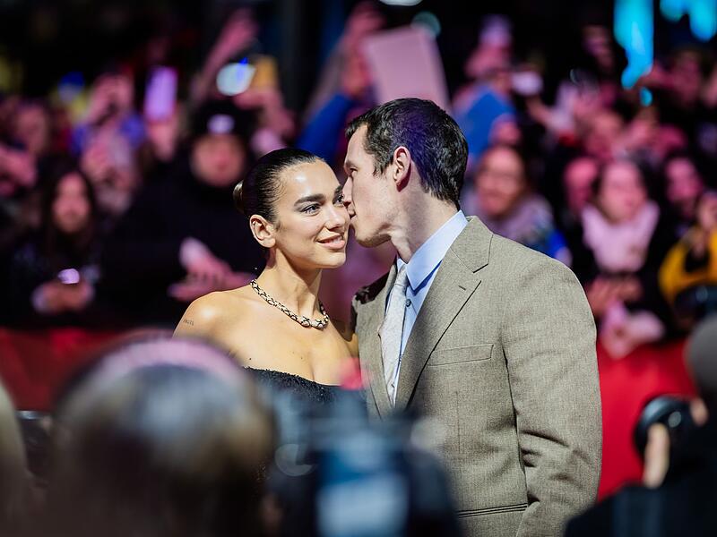 Dua Lipa und Callum Turner