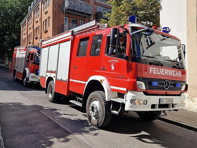 Aufzugspanne in Bamberg: Feuerwehr befreit eingeschlossenen Insassen