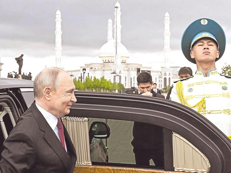 Der russische Präsident Wladimir Putin muss erleben, wie die Stimmung in seinem Land kippt. Der russische Präsident Wladimir Putin muss erleben, wie die Stimmung in seinem Land kippt.