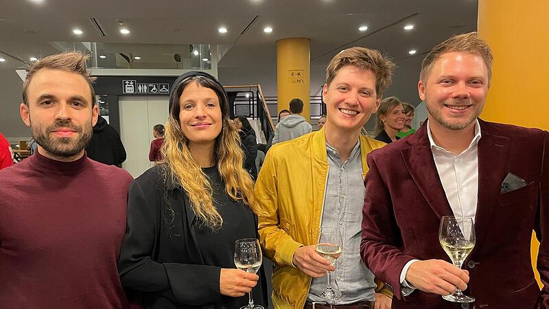 Philipp Herold, Dominique Macri,   Friedrich Herrmann und Moderator Christian Ritter (v. l.) gestalteten die Slam Symphony.