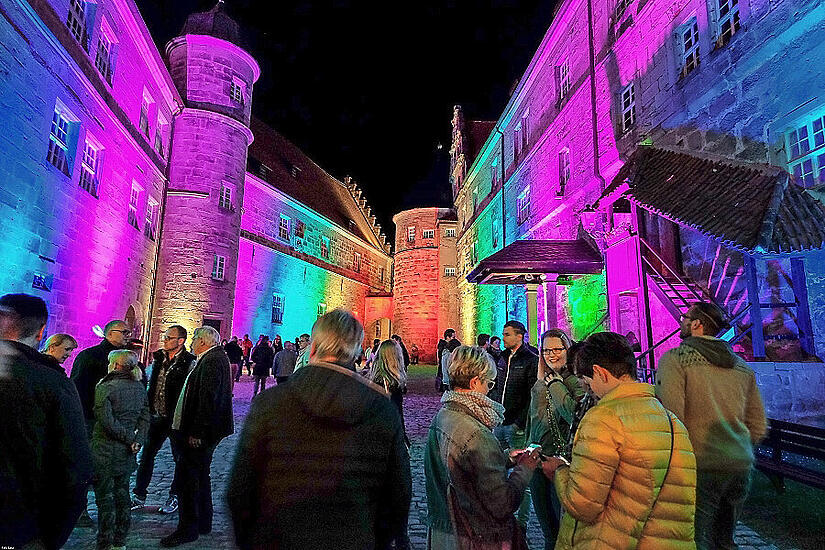 WG: KRONACH leuchtet auf dem Weg zum Licht-Oscar