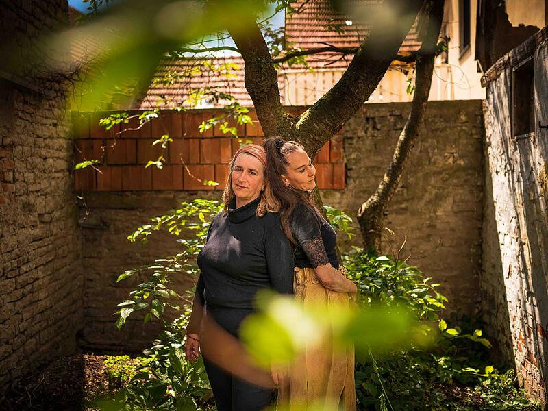 Eva Warmuth und Silke Heusinger.