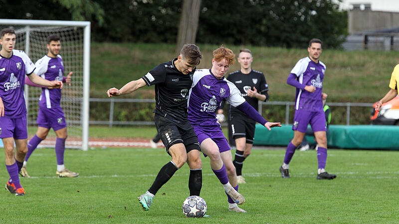 Im Pokal gegen Schweinfurt, das kennen Luca Leistner (rechts) und der FC Eintracht Bamberg gut. Sebastian M&uuml;llers Schn&uuml;del kommen Anfang August erneut zum Derby.