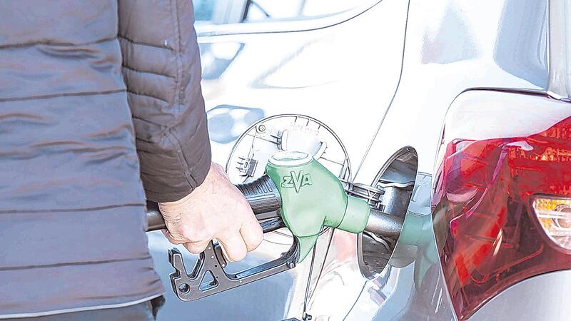 Das Tanken ist seit dem Krieg im Iran sehr teuer geworden.