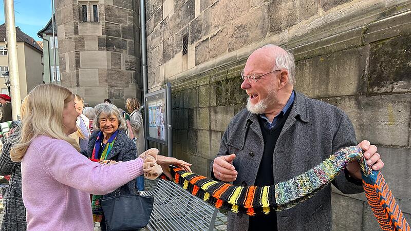 Coburgs l&auml;ngster Schal