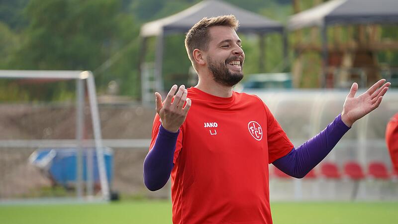 Lukasz Jankowiak k&ouml;nnte am Samstag ein letztes Mal vor seinem Wechsel nach Polen f&uuml;r den FC Lichtenfels auflaufen. Der 27-J&auml;hrige sieht sein Team gegen Spitzenreiter Abtswind nicht chancenlos.