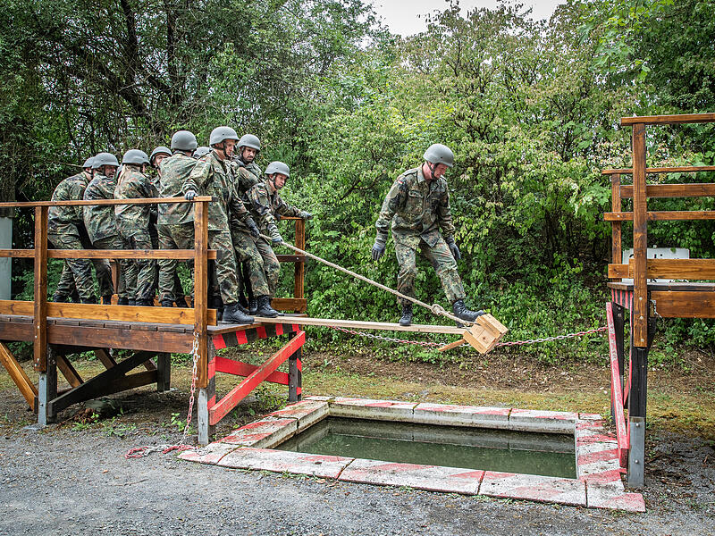 2025-07-15_InfoDVAG_Letra_AGSHPZivile F&uuml;hrungskr&auml;fte bei der Bundeswehr in Hammelburg
