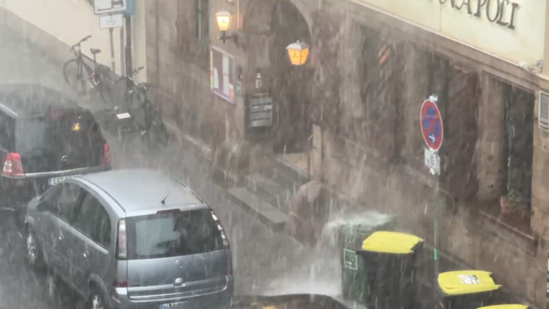 Unwetter wütet über Erlangen und Nürnberg Unwetter wütet über Erlangen und Nürnberg