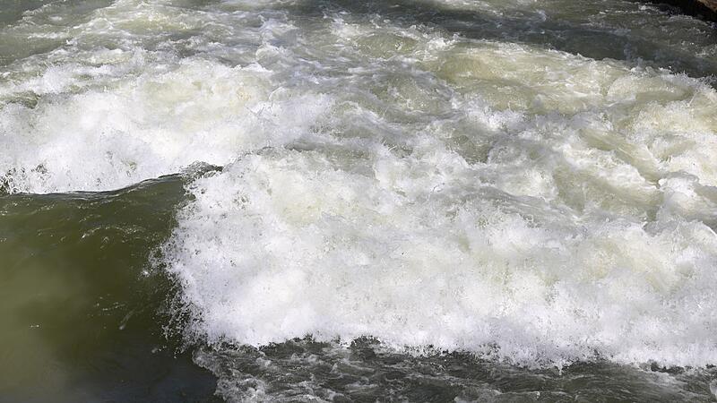 Surfwelle am Eisbach