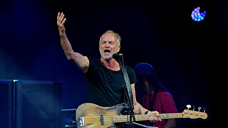 Der englische Sänger Sting gibt am Mittwoch, 14. Juni, ein Open-Air-Konzert auf dem Schlossplatz in Coburg. Der englische Sänger Sting gibt am Mittwoch, 14. Juni, ein Open-Air-Konzert auf dem Schlossplatz in Coburg.