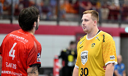 Nils R&ouml;ller und Kreisl&auml;uferkollege Max Santos auf Augenh&ouml;he. So war es auch ergebnistechnisch in der Merkur-Arena L&uuml;bbecke nach 60 Minuten.