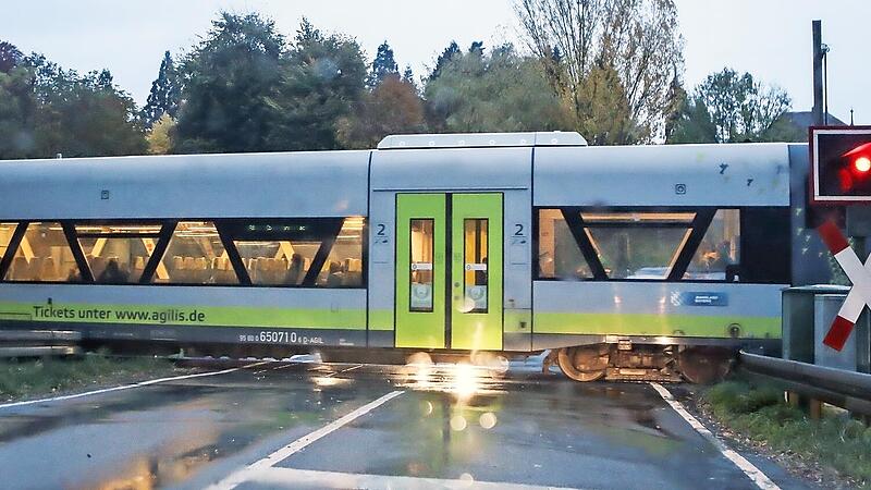 Die Wiesenttalbahn soll nach dem Wunsch der Initiatoren häufiger und auch über Ebermannstadt hinaus fahren.