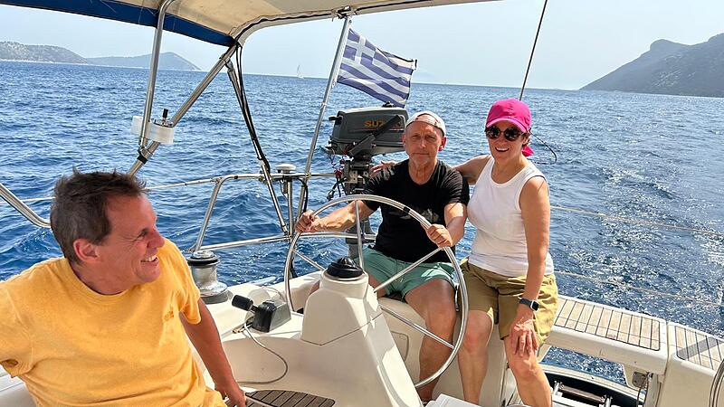 Im Juni 2024 machten Mitglieder des Deutsch-Griechischen Clubs Bamberg einen gemeinsamen Segelkurs auf Lefkada in Griechenland.