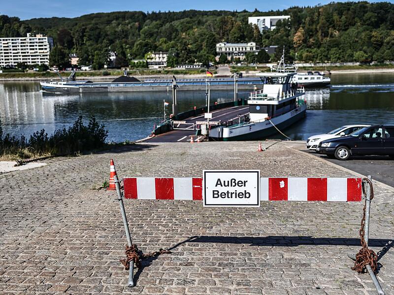 Niedrigwasser am Rhein