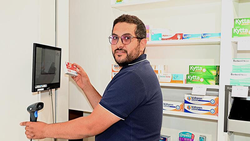 Sami Shalalda führt seit Januar 2024 die Sankt.-Nikolaus-Apotheke in Breitengüßbach.