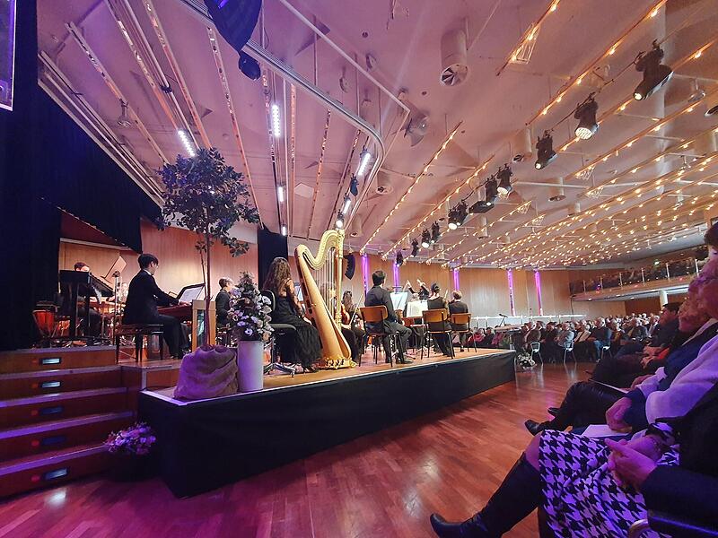 Abschied vom Kongresshaus: Ab 2025 findet das Neujahrskonzert mit beschränkterem Platzangebot im Coburger Globe statt. Abschied vom Kongresshaus: Ab 2025 findet das Neujahrskonzert mit beschränkterem Platzangebot im Coburger Globe statt.
