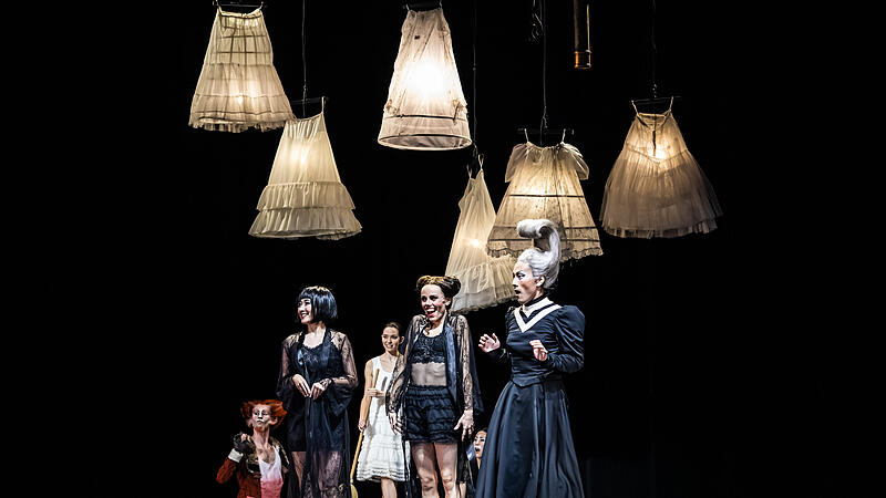 Gelungen: Ballett-Premiere Aschenbrödel Landestheater Coburg