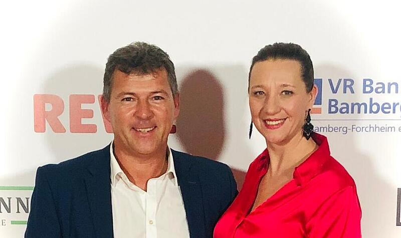 Die Bamberger SPD-Direktkandidatin Eva Jutzler kam bei der Landtagswahl nach Erststimmen auf den f&uuml;nften Platz (auf dem Bild mit SPD-Bezirkstagskandidat Carsten Joneitis).