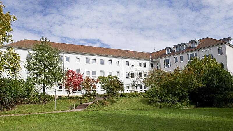 Das Haus Ebern der Haßberg-Kliniken soll als „Gesundheitszentrum“ ambulante, stationäre und pflegerische Angebote bereithalten.