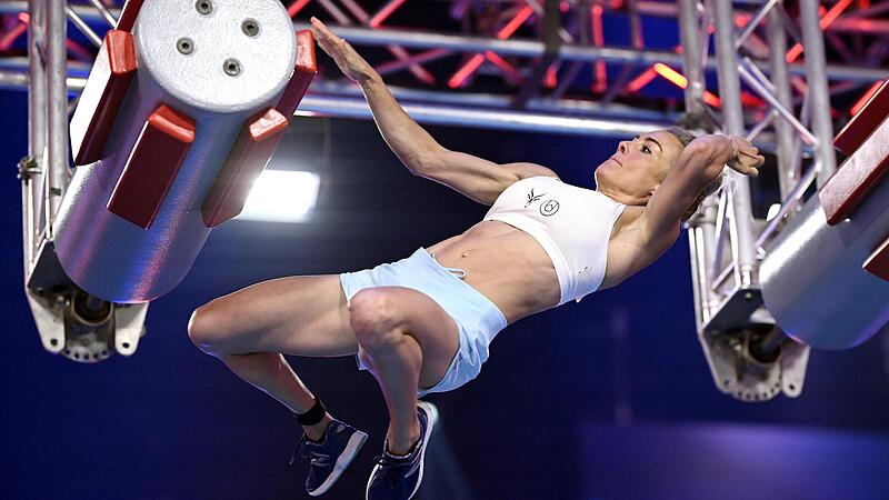 Jessica Wielens in der RTL-Show Ninja Warrior Germany.