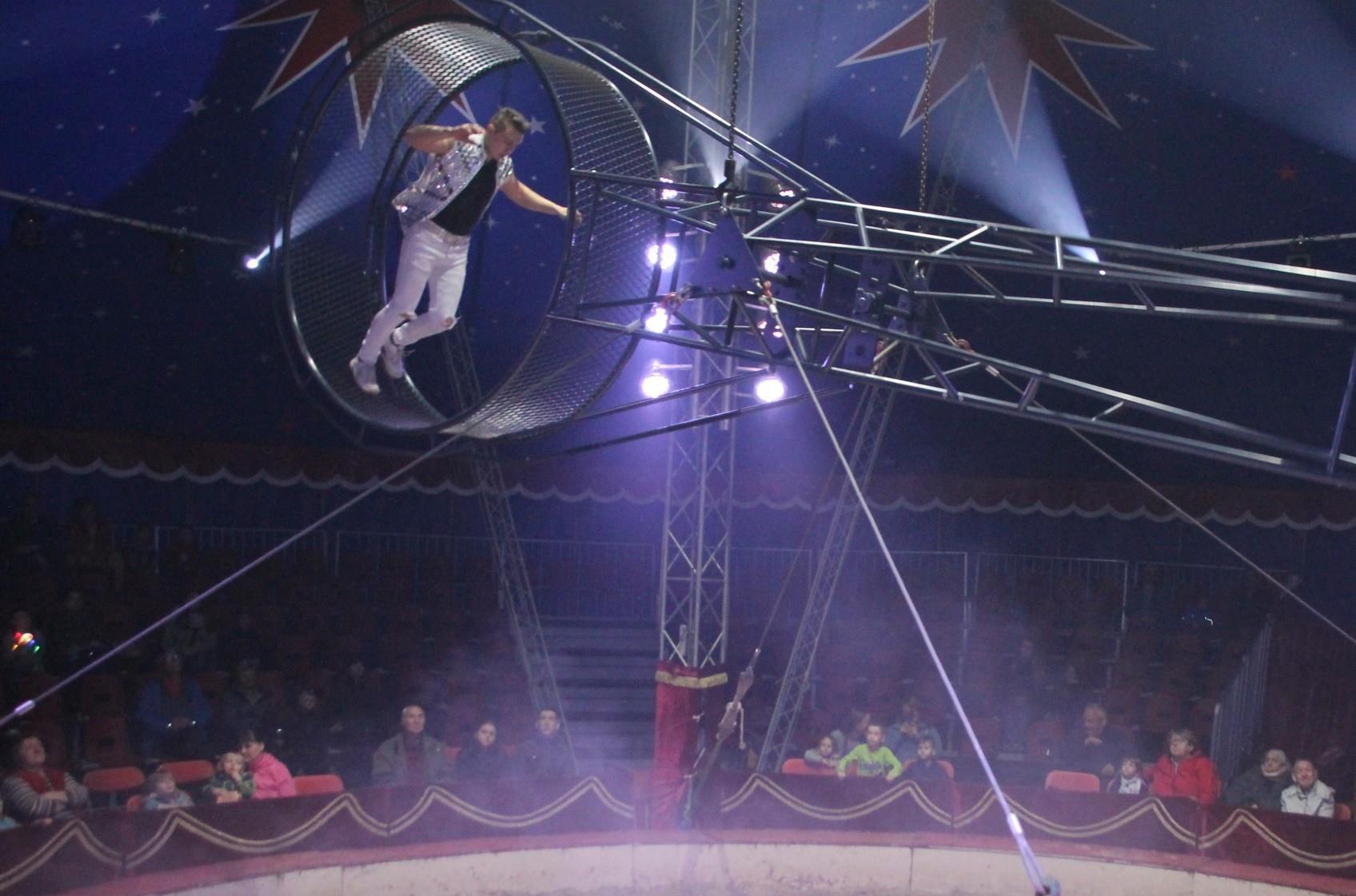 Der Circus Karl Altoff Köllner gastiert