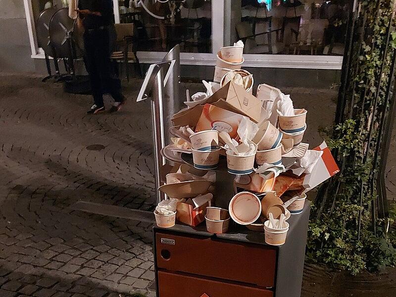 Müllhaufen Italienische Nacht