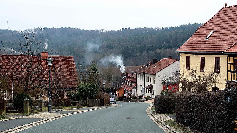 Heftig diskutierte der Gemeinderat &uuml;ber Stra&szlig;ennamen f&uuml;r den Ortsteil Gereuth. Die Durchgangsstra&szlig;e hier hei&szlig;t k&uuml;nftig &bdquo;Gereuther Berg&ldquo;.