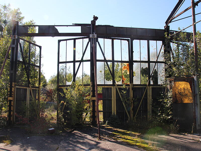 Lost Place - der Alte Lokschuppen in CoburgLost Place - der Alte Lokschuppen in Coburg Lost Place - der Alte Lokschuppen in Coburg