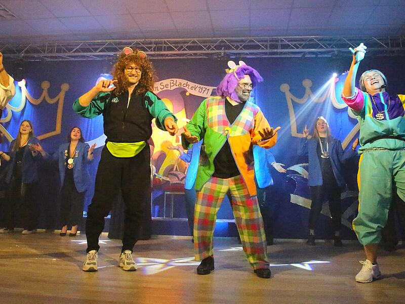 Fasching: Bunter Abend Se&szlig;lach - Ruf nach Mehrzweckhalle