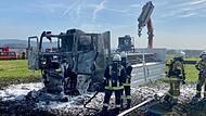Am Mittwochnachmittag (11. Oktober) hat ein Lastwagen bei Trebesberg Feuer gefangen.