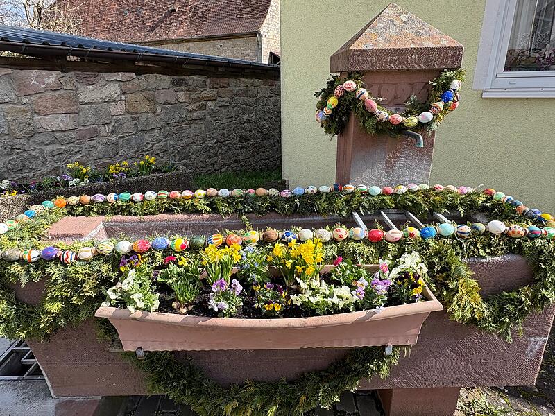 Osterbrunnen Kleinbrach
