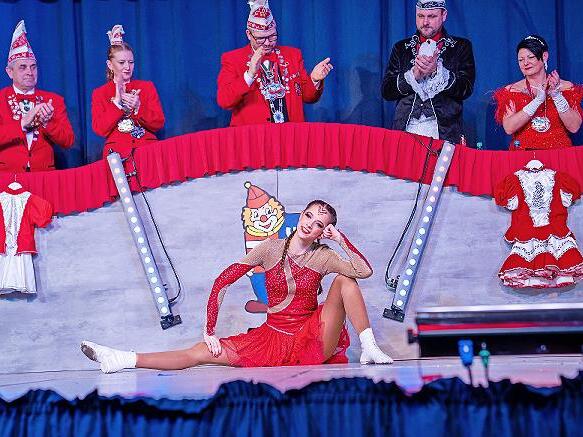 Hannah Kaiser steht zum letzten Mal als Tanzmariechen auf der B&uuml;hne &ndash; nach acht Jahren h&ouml;rt sie auf.