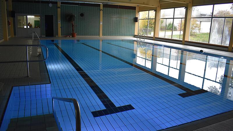 Das bestehende Hallenbad in Gr&auml;fenberg wird nicht mehr saniert. Es wird einen Neubau an anderer Stelle geben.Forchheim & Fr&auml;nkische Schweiz