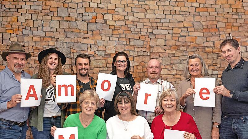 Bei der DJK W&uuml;lfershausen l&auml;uft jetzt der Kartenvorverkauf f&uuml;r die Theatervorstellungen im Januar. Gezeigt wird der lustige Dreiakter &bdquo;Amore mio&ldquo; oder &bdquo;Kann denn Liebe S&uuml;nde sein&ldquo;.