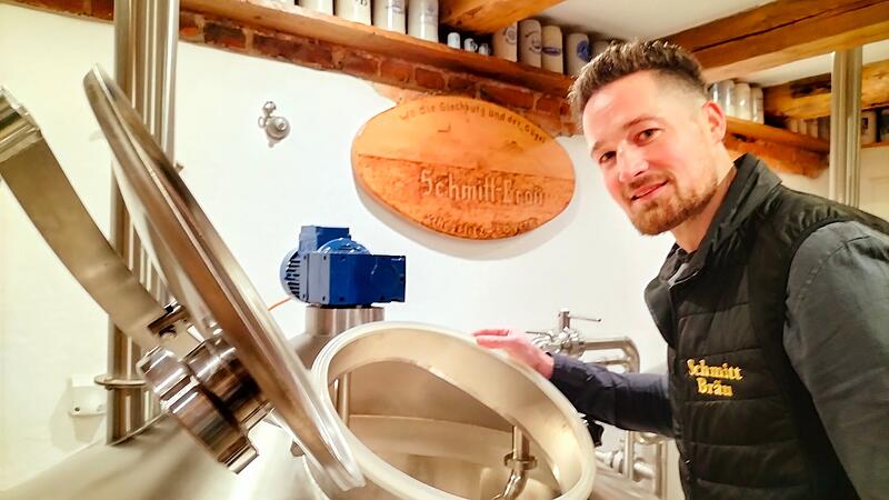 Andreas Schmitt lässt die Brautradition in der Scheßlitzer Schmitt Bräu wieder aufleben.