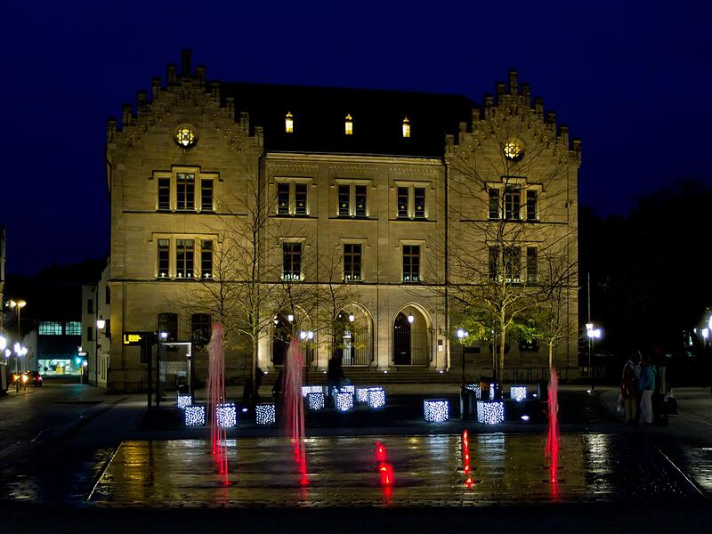 Der Albertsplatz in Coburg bei Nacht