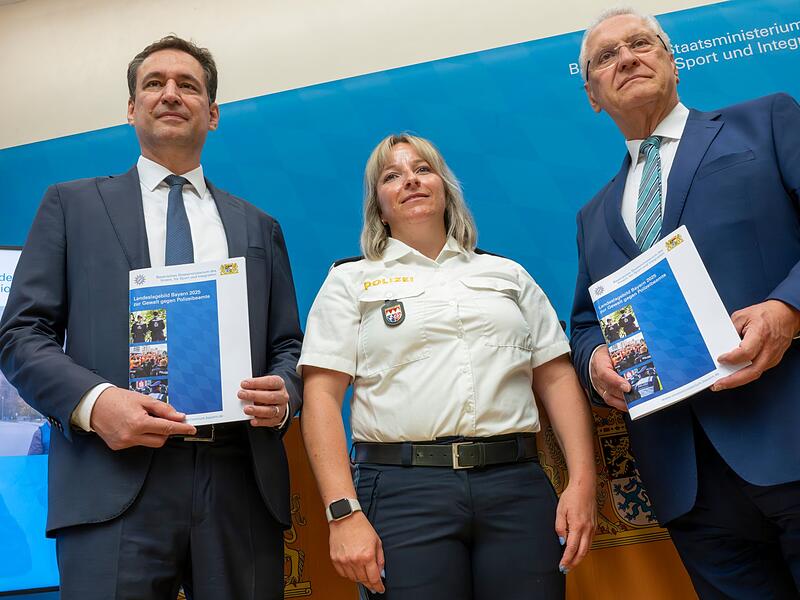 Pressekonferenz zu Gewalt gegen Polizeibeamte Pressekonferenz zu Gewalt gegen Polizeibeamte