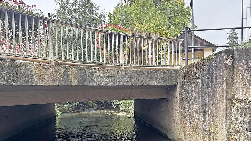 Die Br&uuml;cke &uuml;ber den Leitenbach in Wiesengiech ist eine von vier Br&uuml;cken, die der Kreis in diesem Jahr instand setzen will.