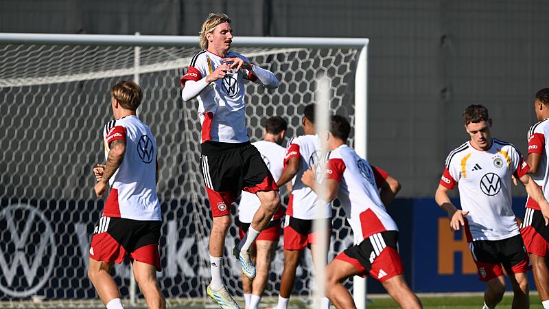 Fußball-Nationalmannschaft - Training Fußball-Nationalmannschaft - Training