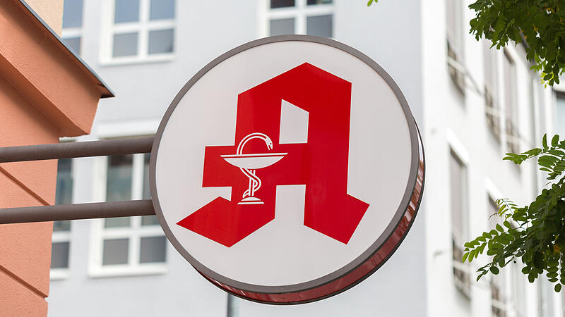 In Apotheken soll es zu Unregelmäßigkeiten gekommen sein.