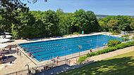 Platz f&uuml;r Wasserratten: das 50-Meter-Schwimmerbecken in Bad Kissingen