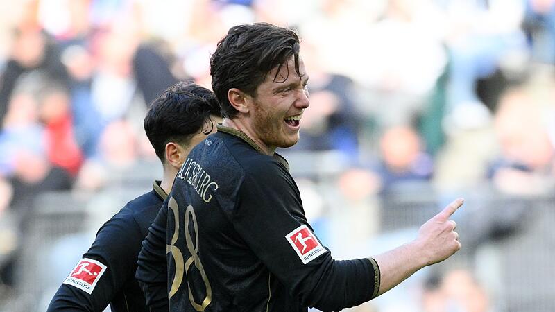 Hamburger SV - FC Augsburg Hamburger SV - FC Augsburg