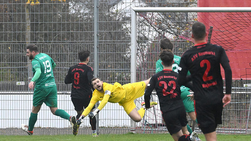 Mit Abstand bester Neudrossenfelder: Torwart Tobias Gr&uuml;ner