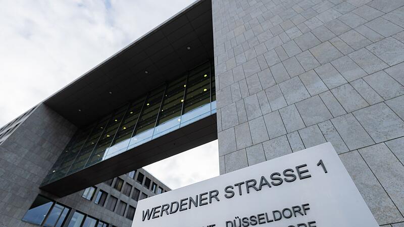 Amtsgericht und Landgericht Düsseldorf Amtsgericht und Landgericht Düsseldorf