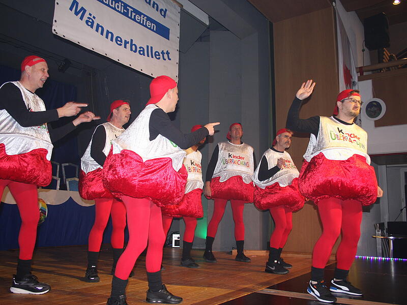 So wird Fasching 2026 in Pottenstein gefeiert: Die sch&ouml;nsten Bilder vom Gauditreffen.