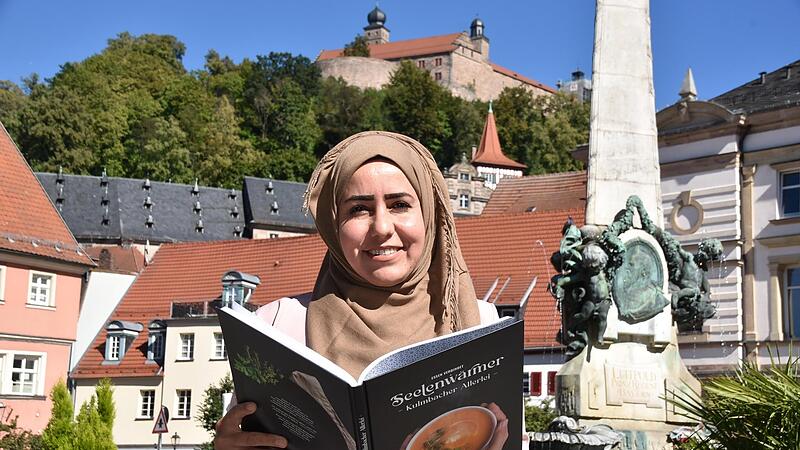 Mezkin Hussein ist eine der Autorinnen des multikulturellen Kochbuchs &bdquo;Seelenw&auml;rmer&ldquo;.