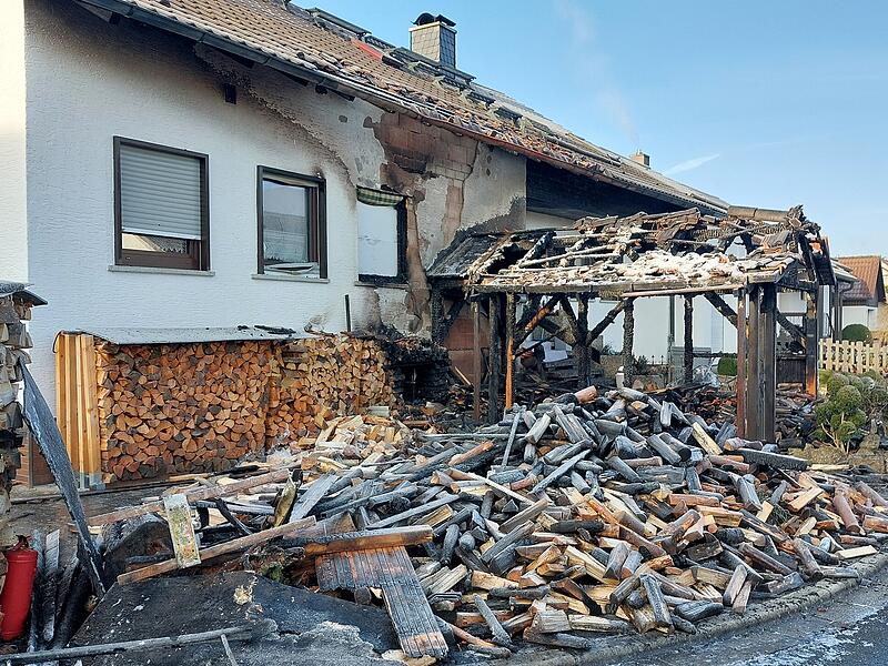 Der Brandort am Morgen nach dem Brand.