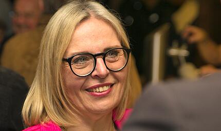 Das L&auml;cheln stand Martina Hebendanz (CSU) schon am 8. M&auml;rz ins Gesicht geschrieben (Foto). Seit dem 22. M&auml;rz ist klar, wieso: Die 49-J&auml;hrige hat sich in der Stichwahl gegen Amtsinhaber Uwe Kirschstein (SPD) durchsetzen k&ouml;nnen und ist neue Forchheimer Oberb&uuml;rgermeisterin.